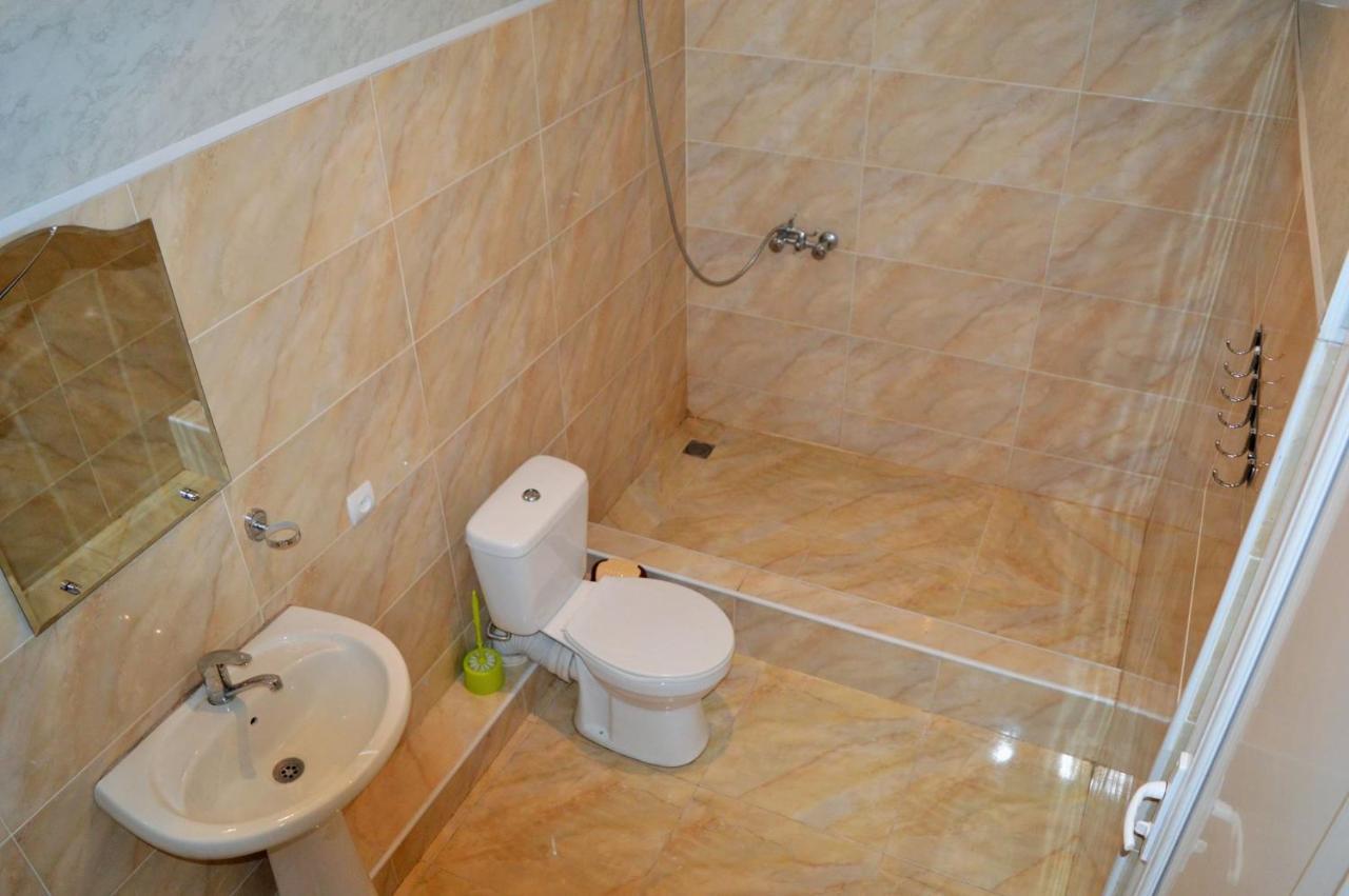 Hotel Tedi Kvareli Bagian luar foto