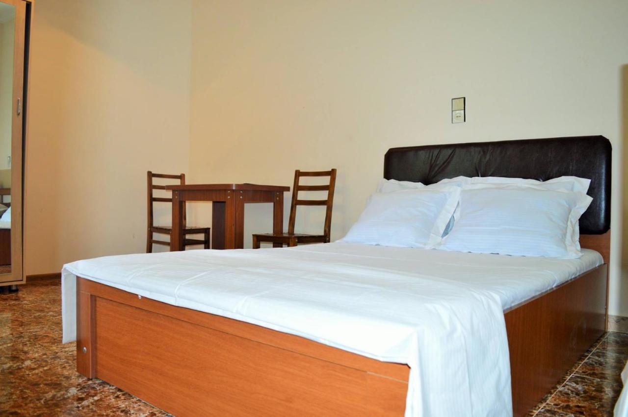Hotel Tedi Kvareli Bagian luar foto
