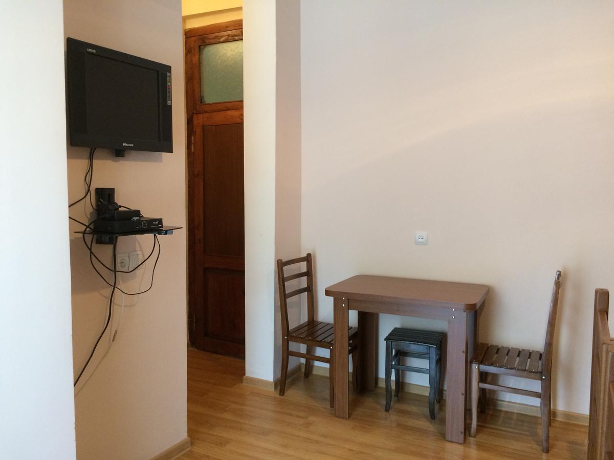 Hotel Tedi Kvareli Bagian luar foto