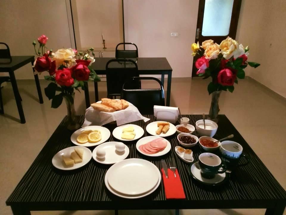 Hotel Tedi Kvareli Bagian luar foto