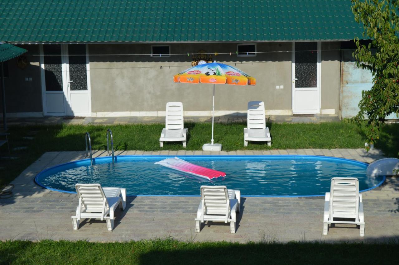 Hotel Tedi Kvareli Bagian luar foto