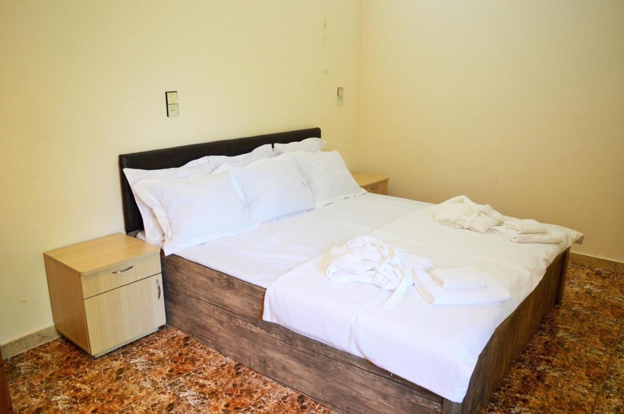 Hotel Tedi Kvareli Bagian luar foto